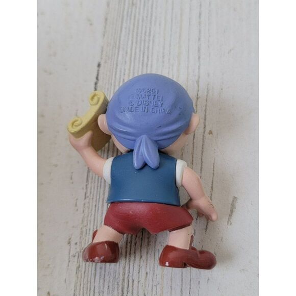 Neverland Pirates Cubby Disney Junior Pixar toy figure - Picture 3 of 5